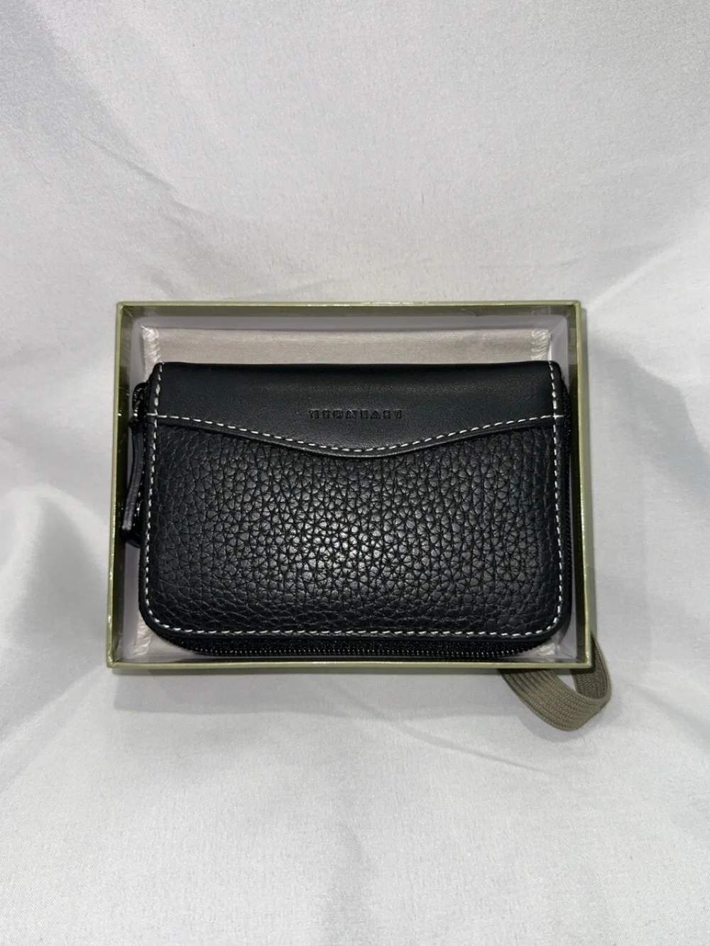 Levenger Bradley Black Pebbled & Smooth Leather Zip Accordion Card Holder